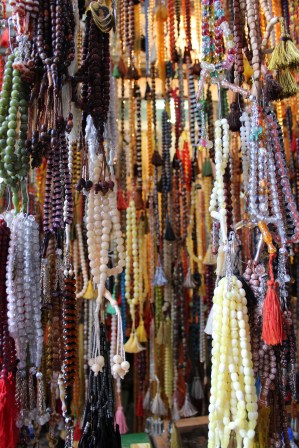 Prayer beads for sale in the Duhok bazaar.