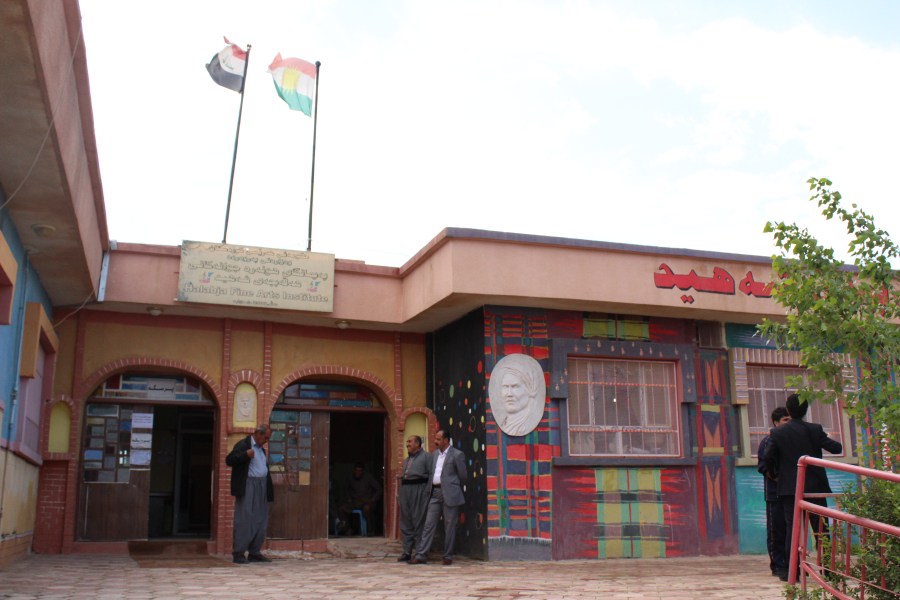Parez's art school in Halabja.