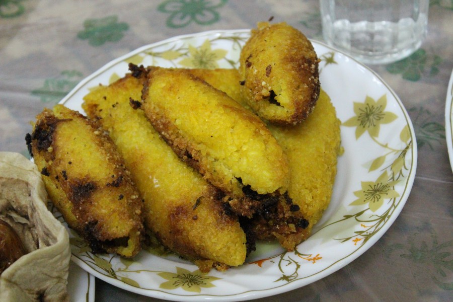 Kubbe. Meat wrapped in sticky rice and then friedfriedfried. It's very fried.