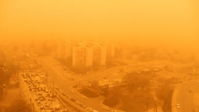 Dust storm over Be'er Sheva. Photo: Ynet